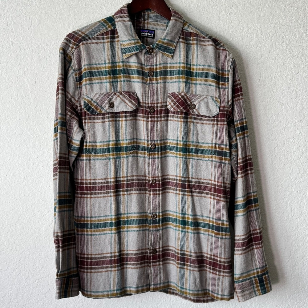 Patagonia Mens Fjord Flannel Organic Cotton‎ Plaid Button Down Shirt 53947 FA19